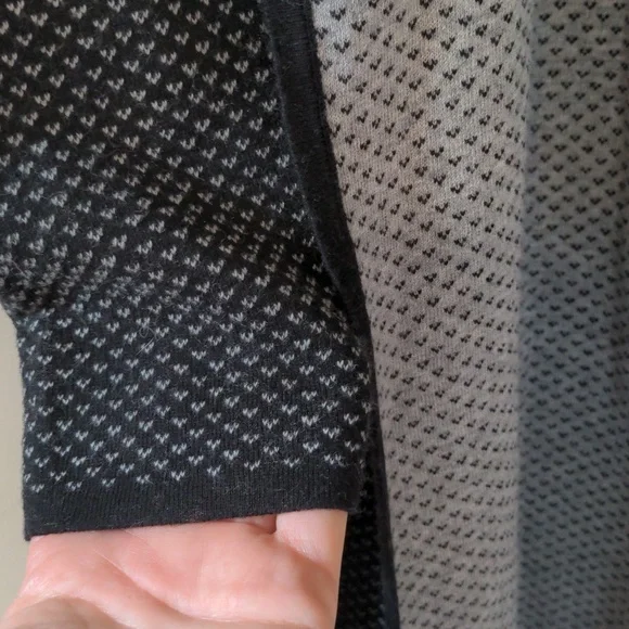 Vince Camuto 100% Cotton Cardigan Size XS - Picture 3 of 6